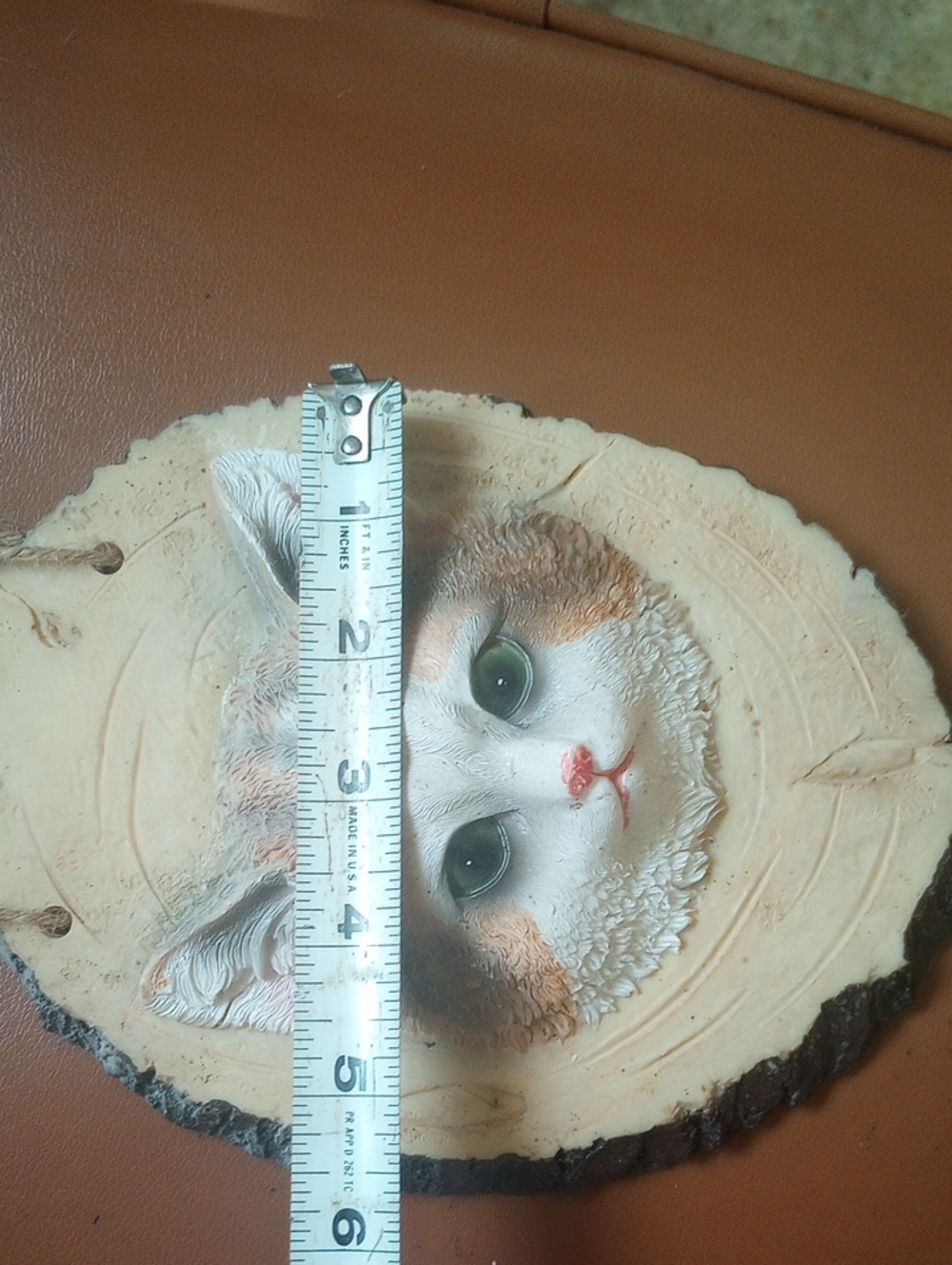 Oval Wall Hanging w/ 3D Cat. Cream White Brown Pink Green Gray Black - Picture 4 of 5